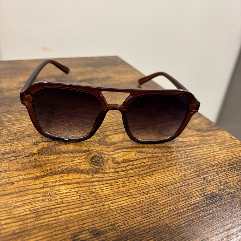 Stylish Brown Sunglasses